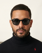 Sunglasses Classic Frame Signature